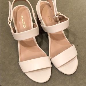 Aldo Sandals Size 6